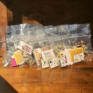 10 Piece Buyers Gifts